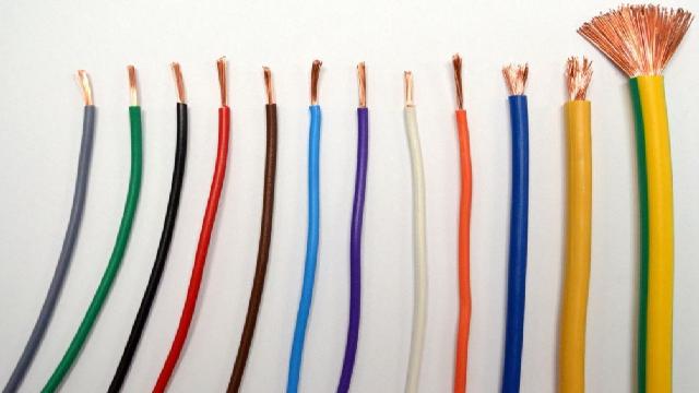 So sánh dây dẫn điện và dây cáp điện